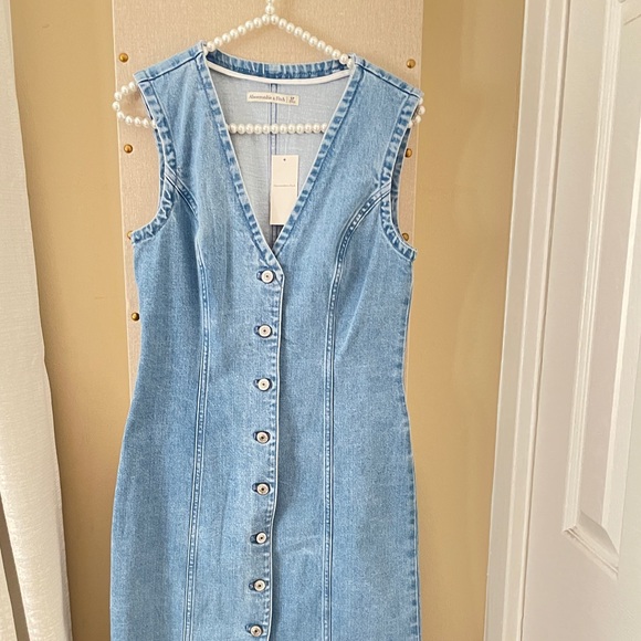 NWT A&F Mara Vest Denim Midi Dress Small Petite - Picture 4 of 4